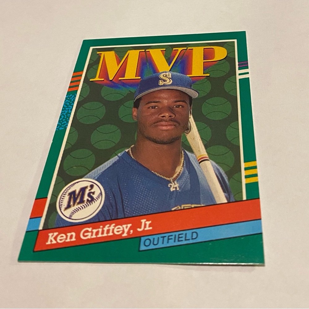 Ken Griffey Jr. 1990 Leaf Baseball Card Vintage collectible - Picture 5 of 5